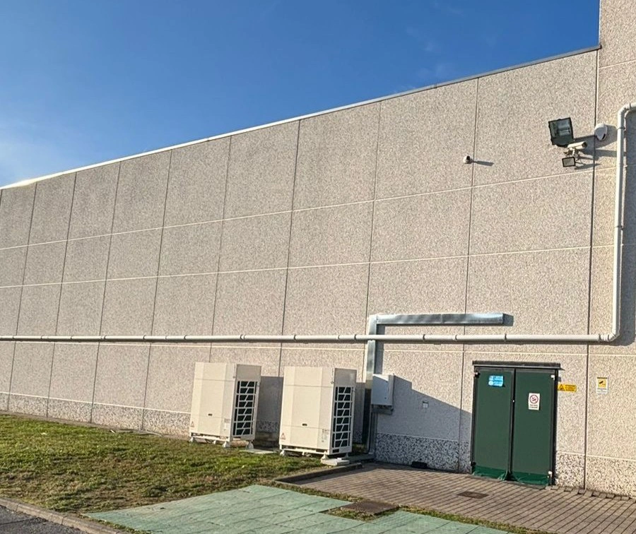 Sostenibilità e condizionamento industriale: verso il capannone Carbon Free - C.M. Clima